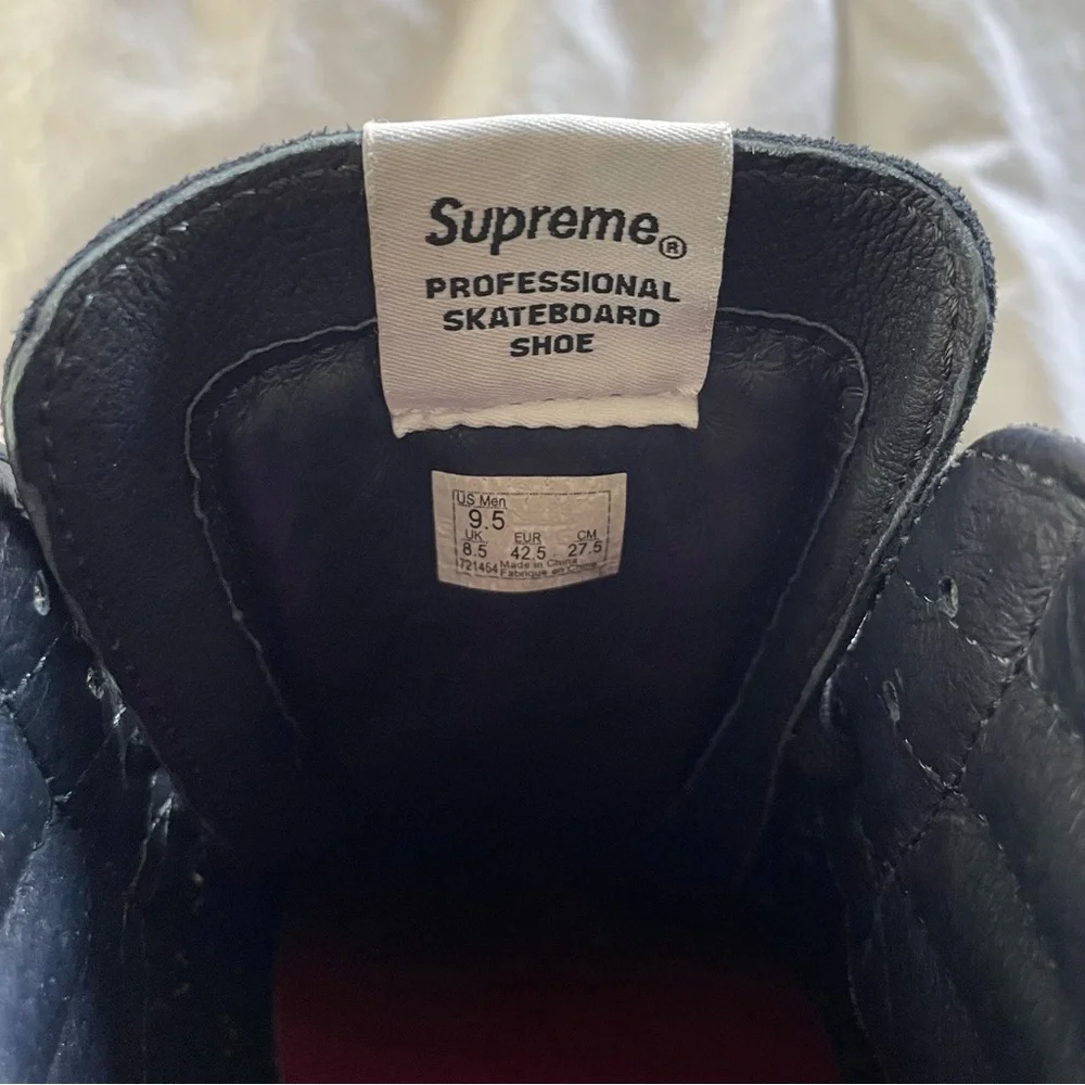 NIB VANS Sk8-Hi x SUPREME Blue Hole Punch Denim 2020 Size 9.5 - Picture 12 of 16